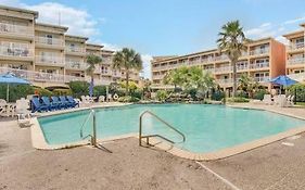 Family Friendly Coastal Condo